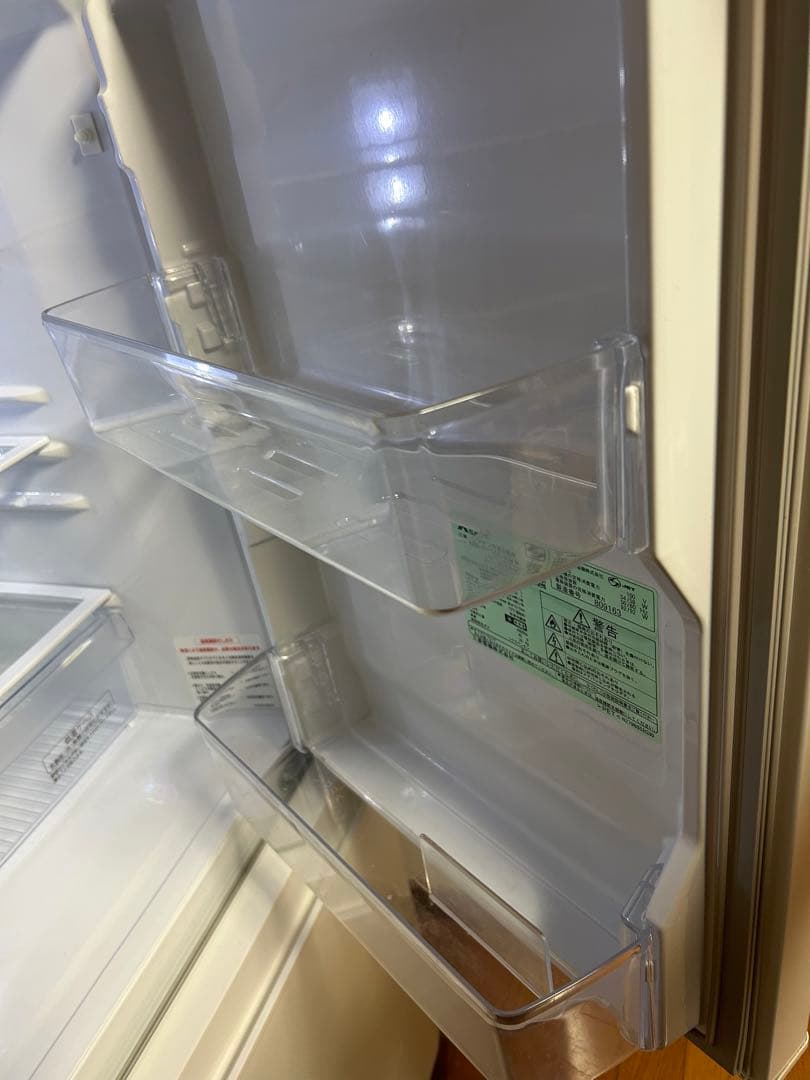 送料込!146L単身用冷蔵庫 三菱2018年製MR-P15EC