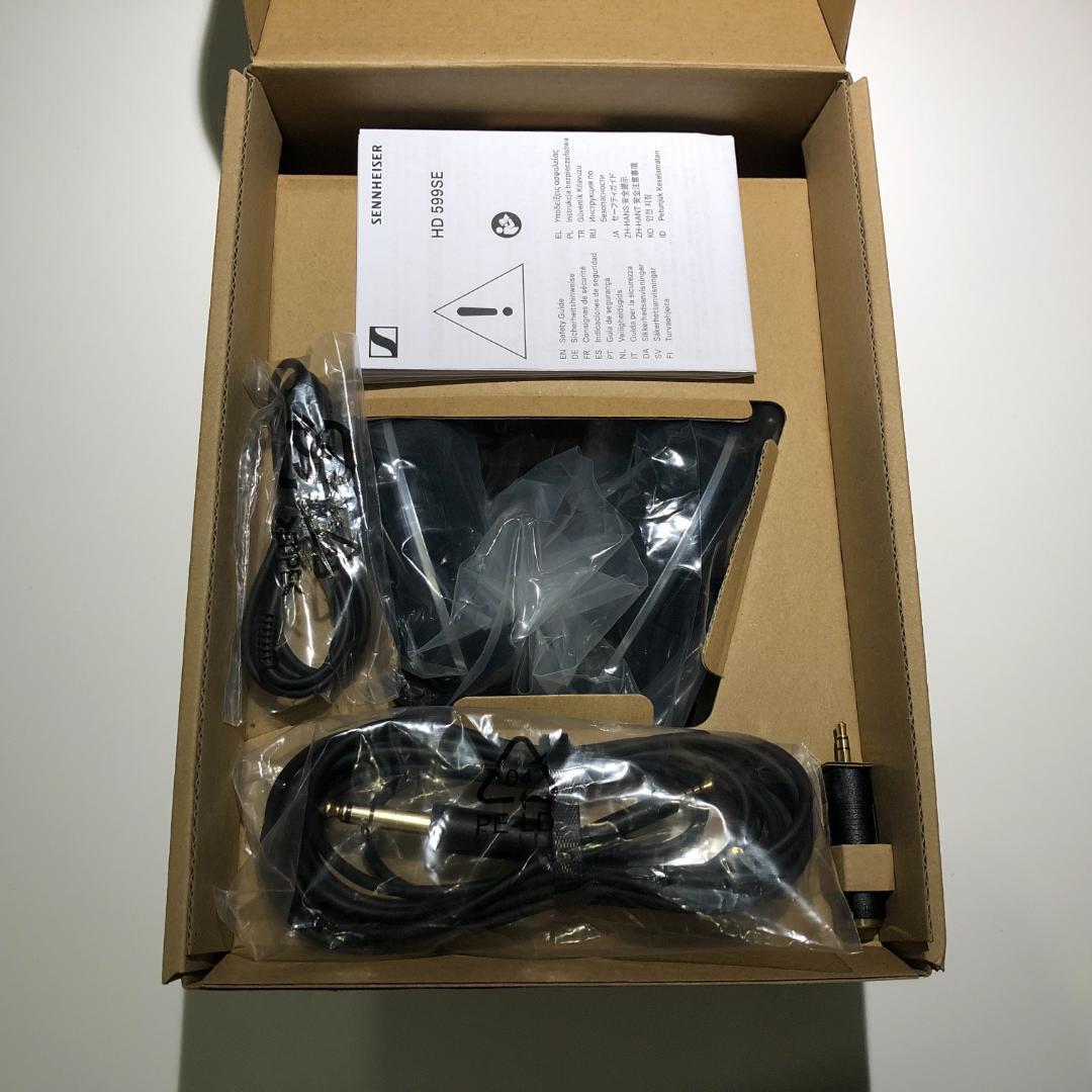 【最終値下げ ほぼ未使用】Sennheiser HD 599SE ヘッドフォン