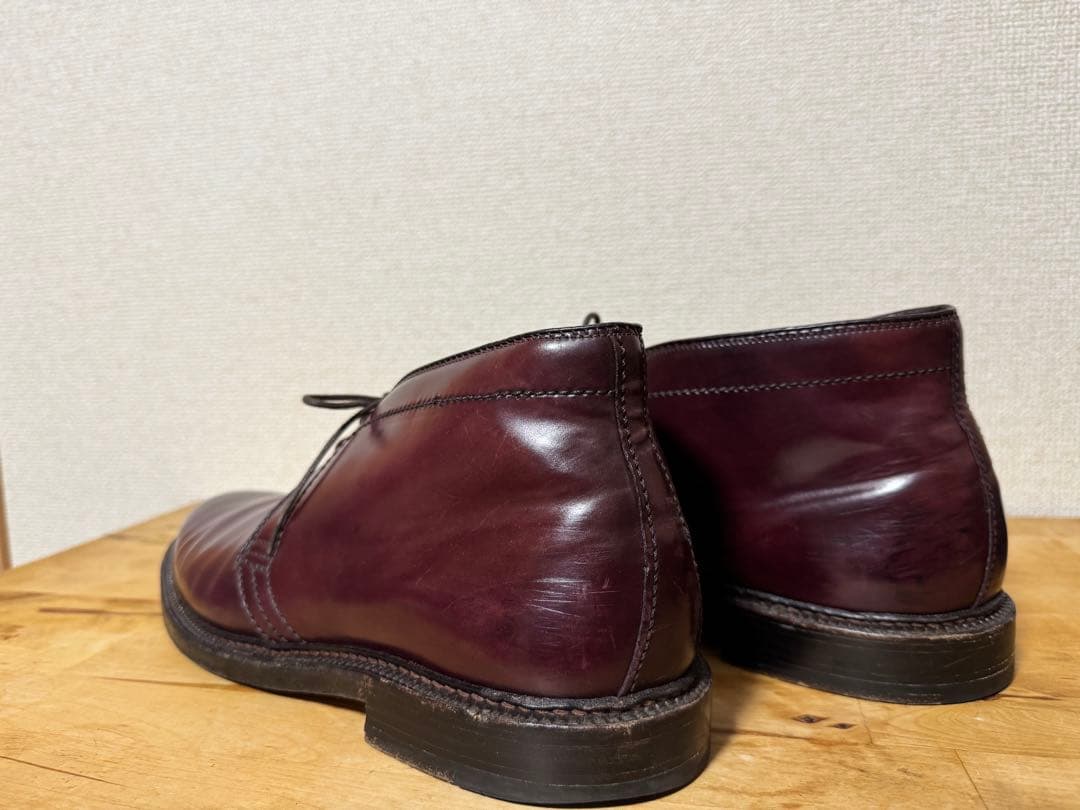 Alden バーガンディ レザー チャッカブーツ