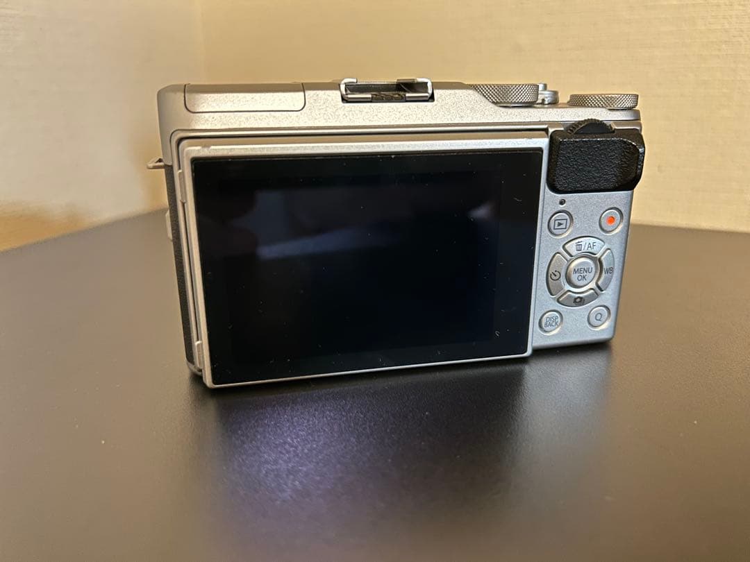 【Haha】FUJIFILM X-A5 ミラーレス一眼カメラ 動作確認済