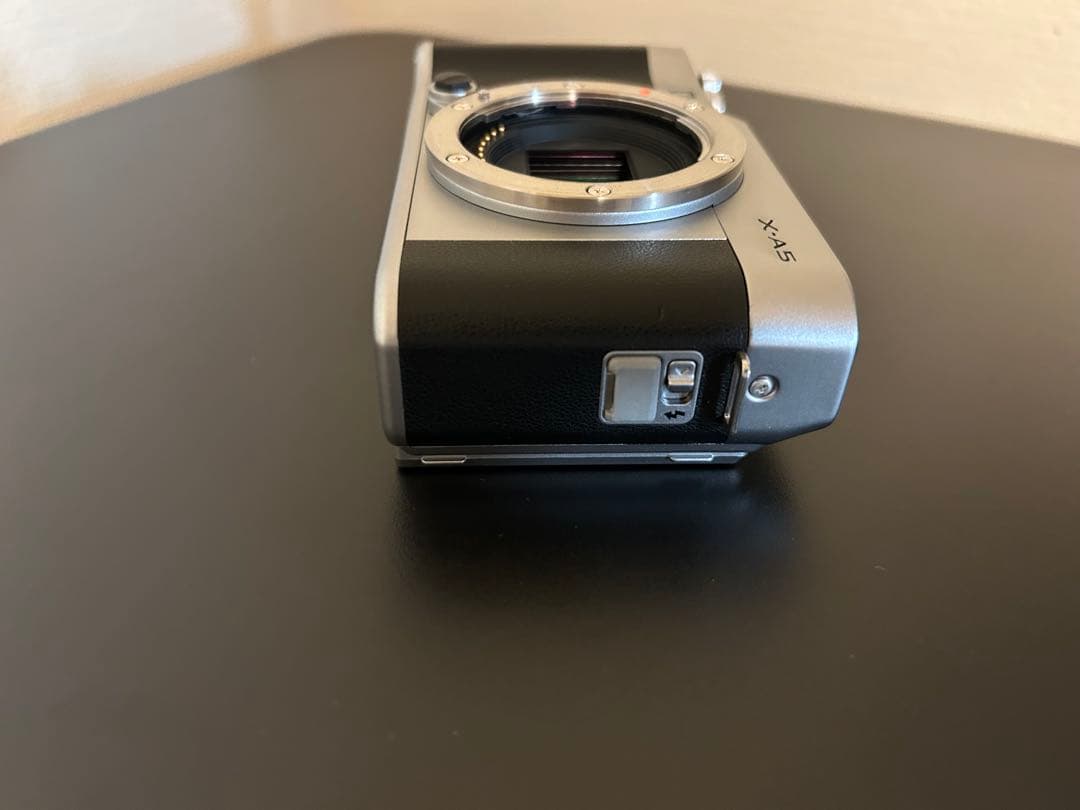 【Haha】FUJIFILM X-A5 ミラーレス一眼カメラ 動作確認済