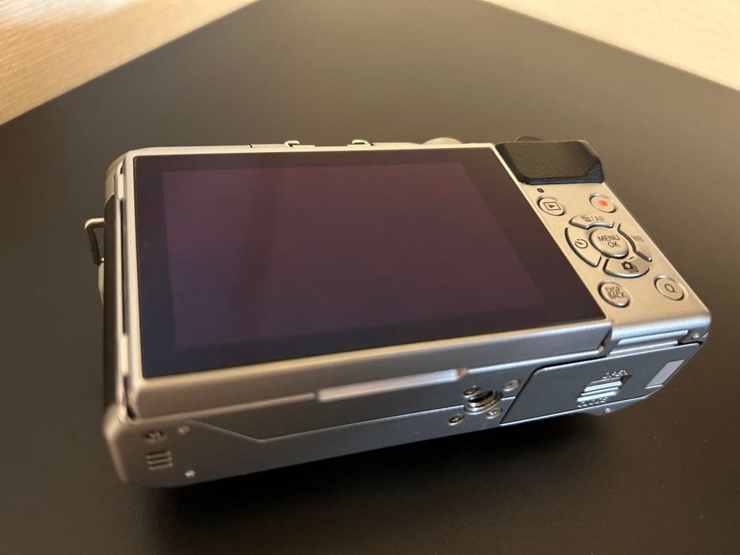 【Haha】FUJIFILM X-A5 ミラーレス一眼カメラ 動作確認済