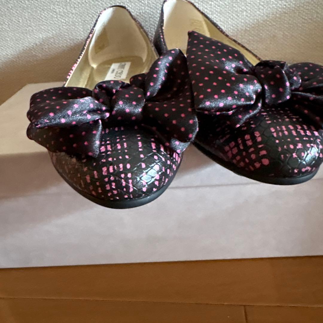 JIMMY CHOOフラットシューズ