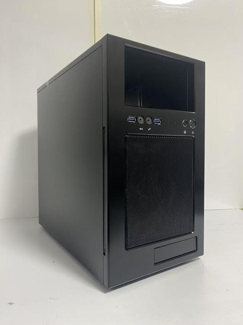 SilverStone Micro-ATX PCケース SST-TJ08B-E