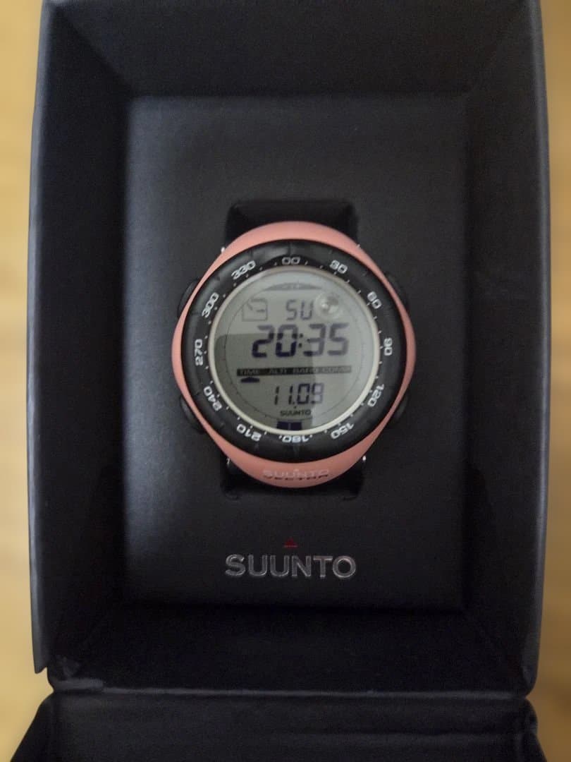 SUUNTO VECTOR スント 【ピンク】