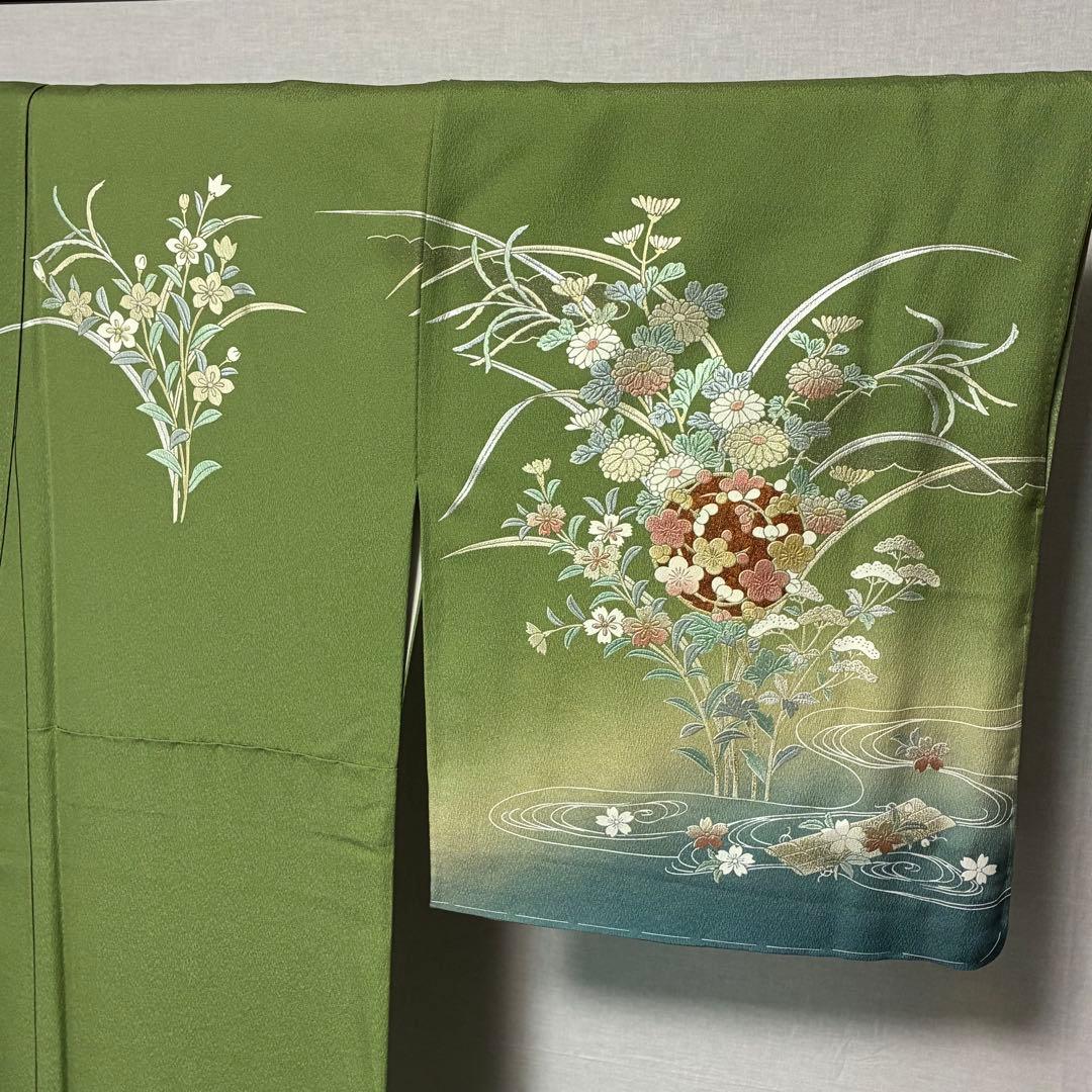 D82訪問着 花模様 流水 金彩 一つ紋 正絹着物 袷 しつけ糸付き未使用極美品