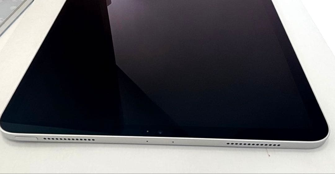 ❹ iPad Pro ★ 64G キーボードカバー付き/第1世代