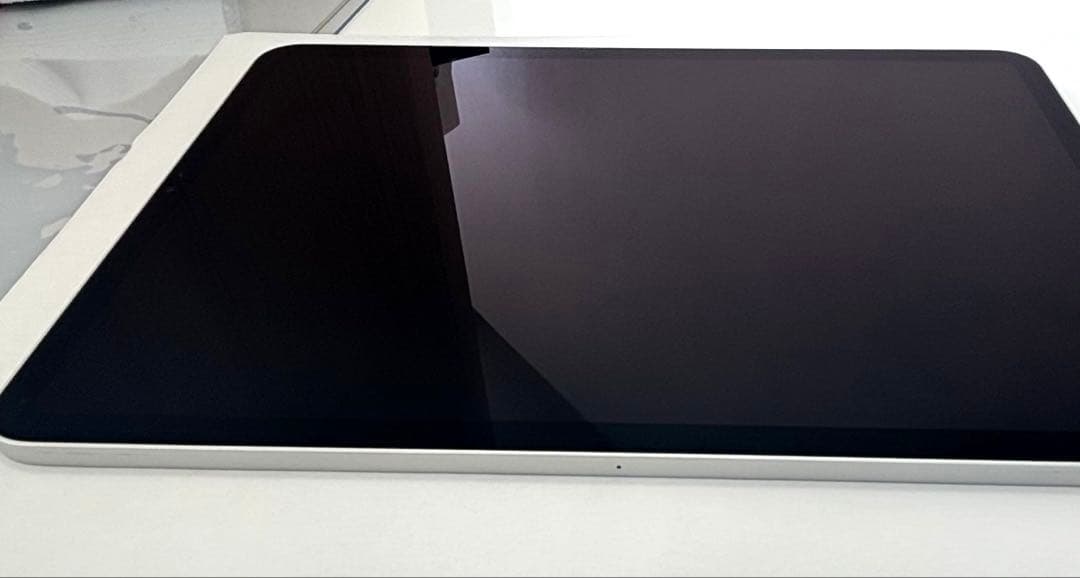 ❹ iPad Pro ★ 64G キーボードカバー付き/第1世代