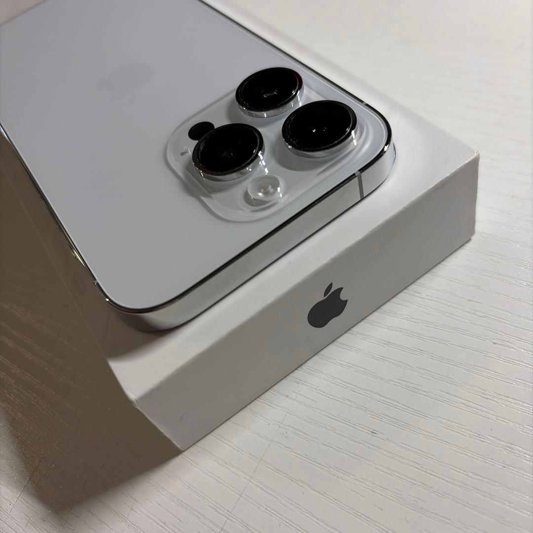 iPhone14 Pro 256GB シルバー SIMフリー 極美品