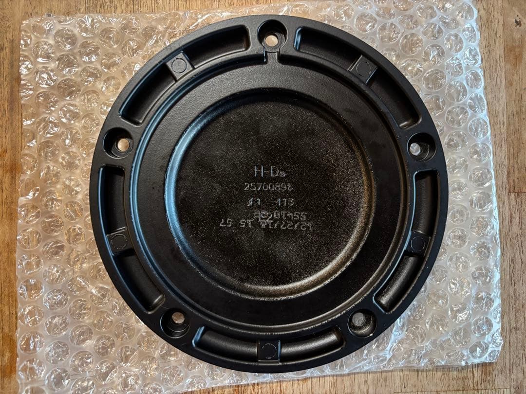 ハーレー純正 M8ダービーカバー（マットブラック）