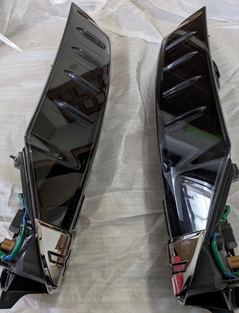 ヴォクシー80G'sのテールランプ