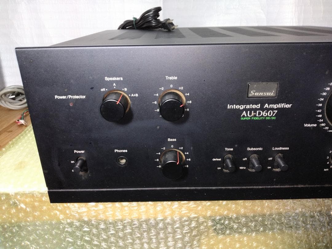 最終値下げ!　サンスイ　プリメインアンプ　AU-D607