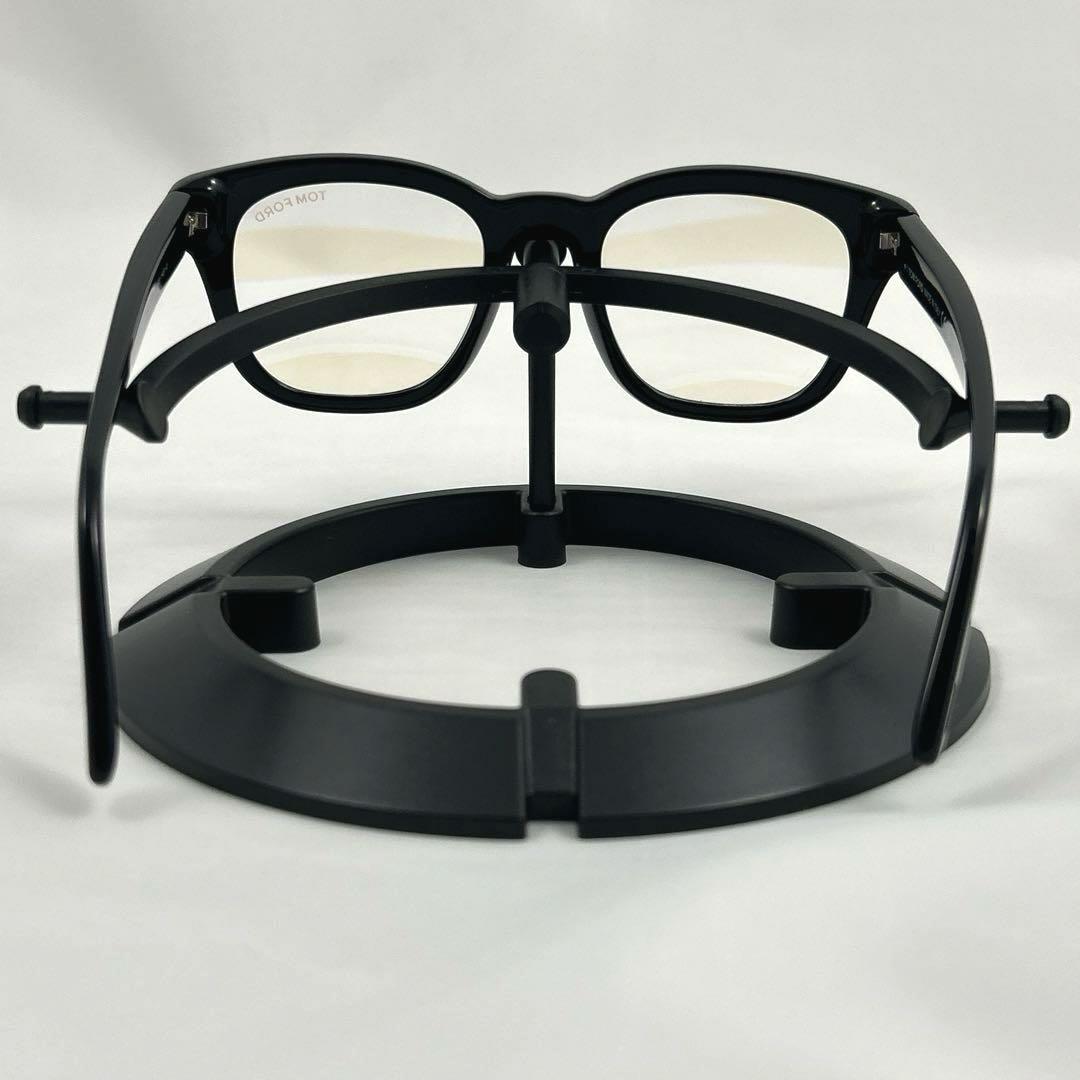 美品　TOMFORD 伊達メガネ　TF5542-B 001 専用ケース付き