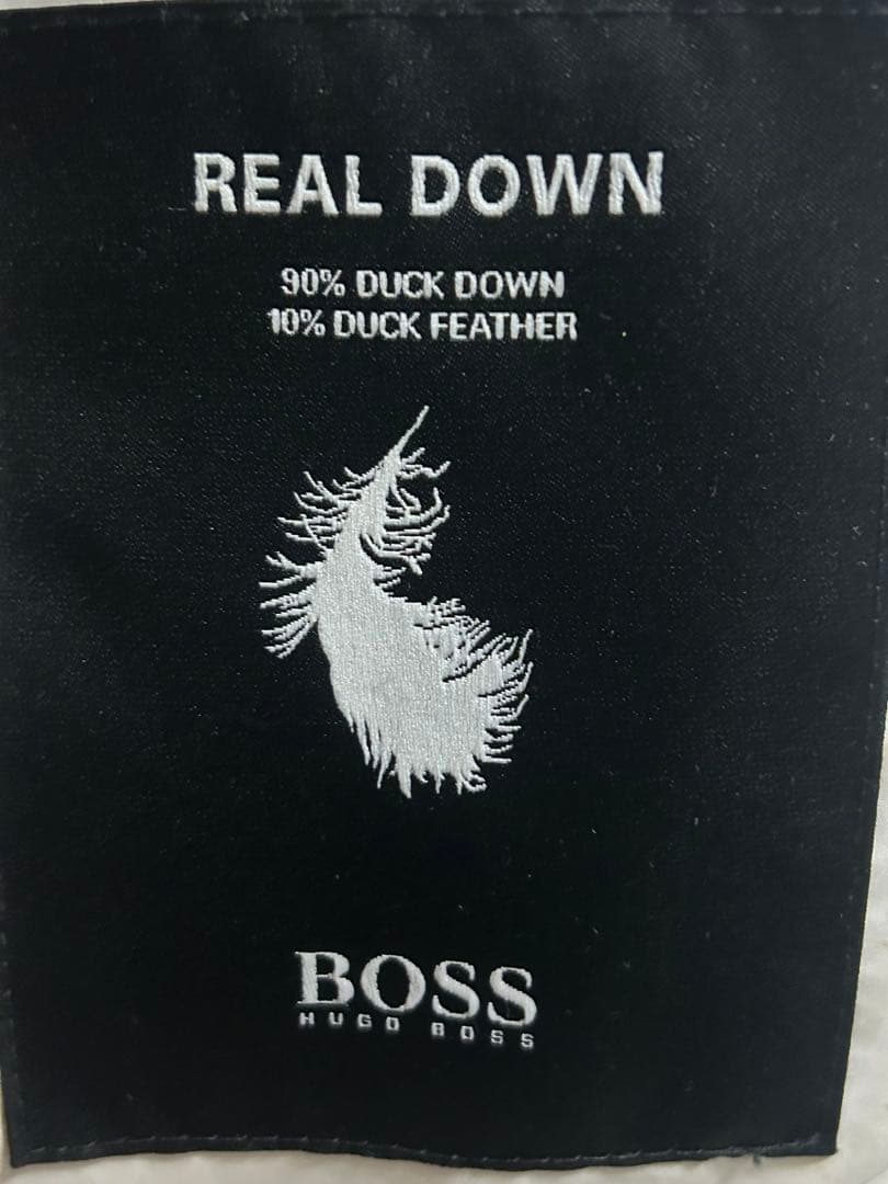 HUGO BOSS フード付きダウンジャケット　ホワイト