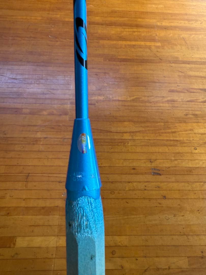 バドミントンラケット アストロクス77 4ug5