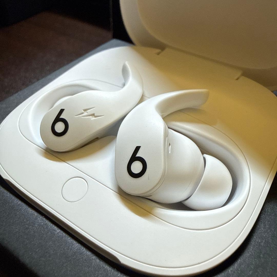 Beats Fit Pro Fragment Designスペシャルエディション