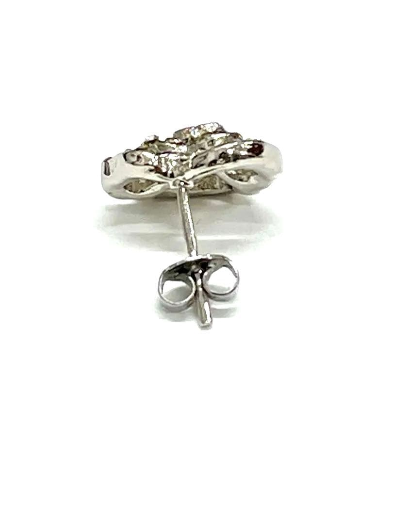 a*e様 正規品CHANELカメリアストーンピアス　片方