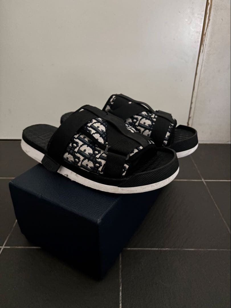 こ*は様 DIOR HOMME オブリーク ALPHA サンダル slide