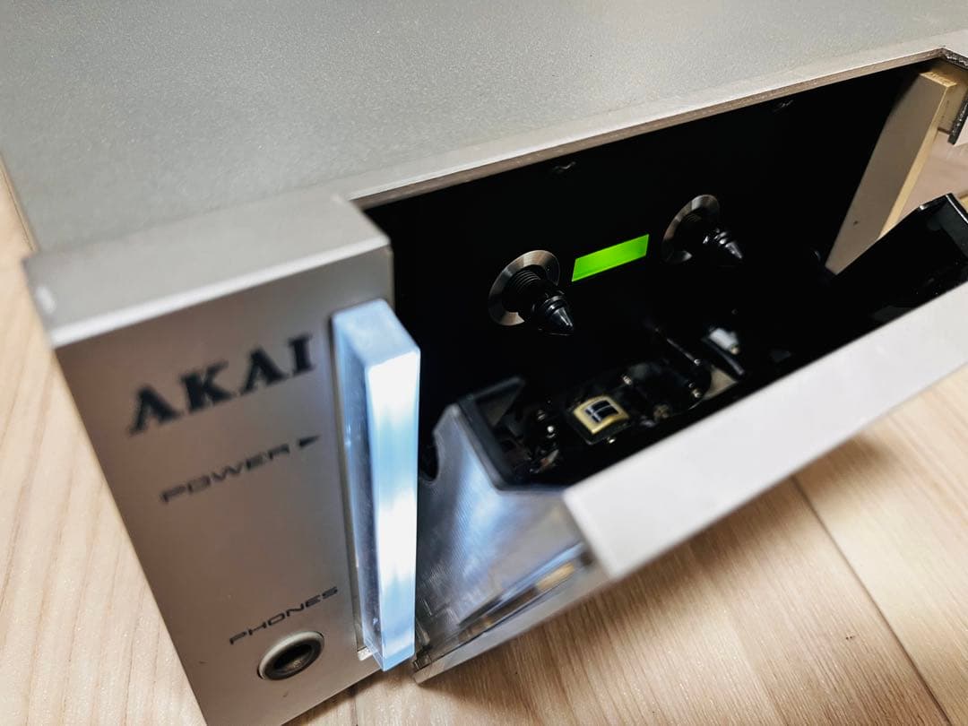 AKAI GX-F31 カセットデッキ