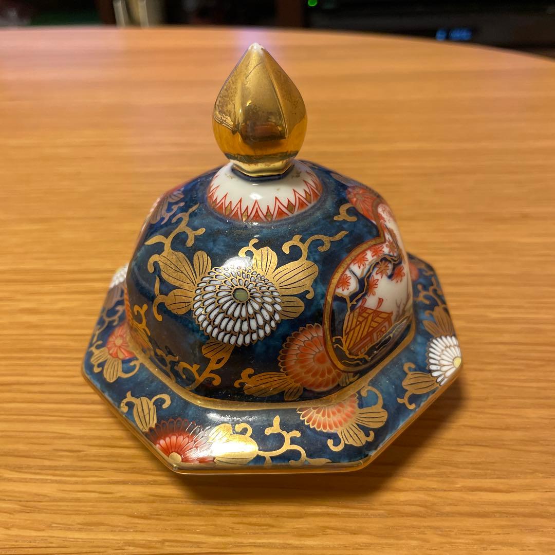 其泉窯　有田焼　青色の金彩装飾 蓋付き壺
