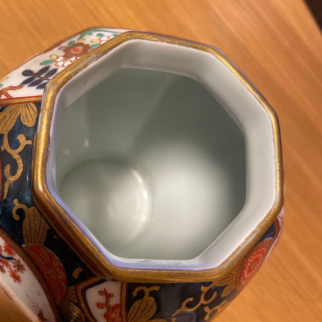 其泉窯　有田焼　青色の金彩装飾 蓋付き壺