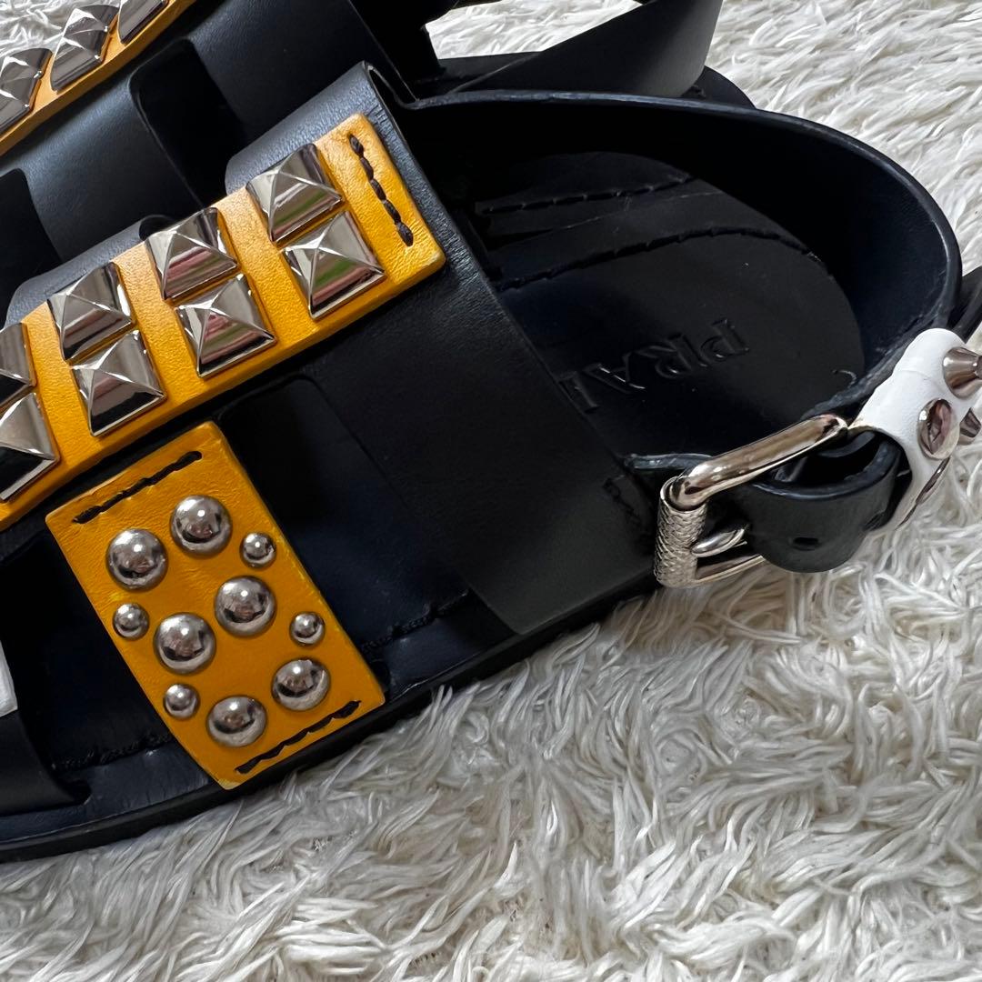 PRADプラダ スタッズ サンダル 38.1/2 (25~25.5くらい)メタル