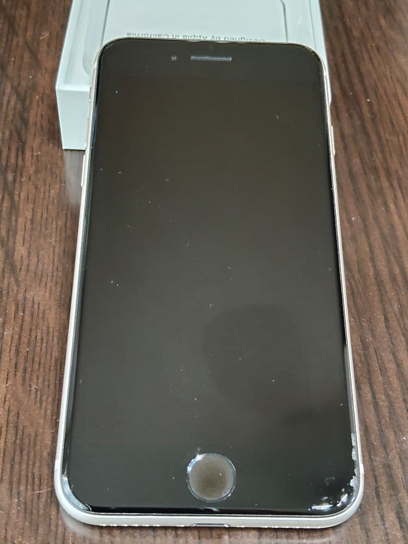 【値下げ】Apple iPhone SE3 64GB