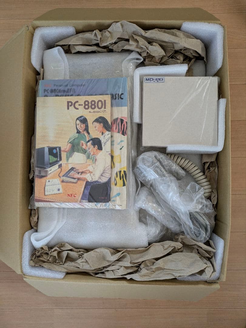 NEC PC-8801 本体 取扱説明書付き