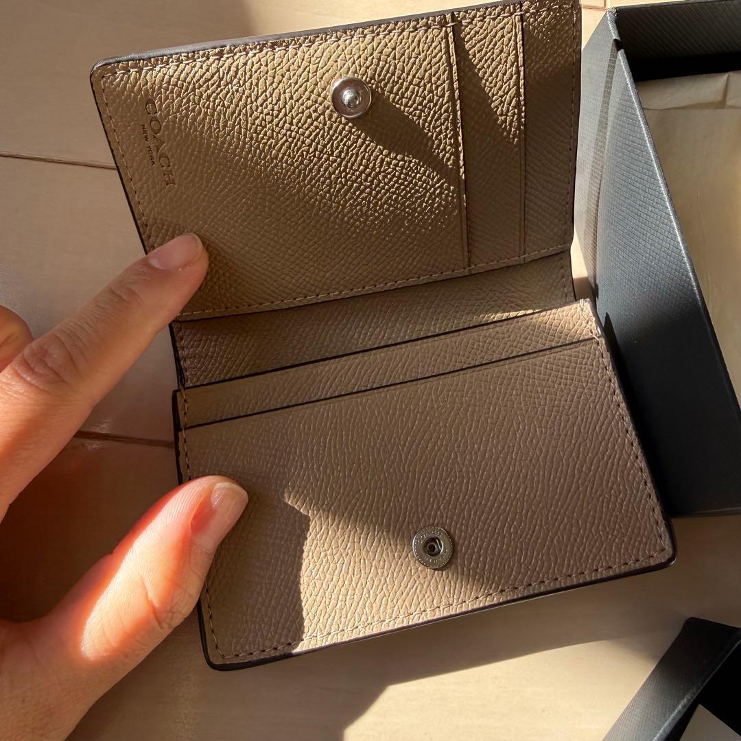 coach コーチ　名刺入れ　ベージュ