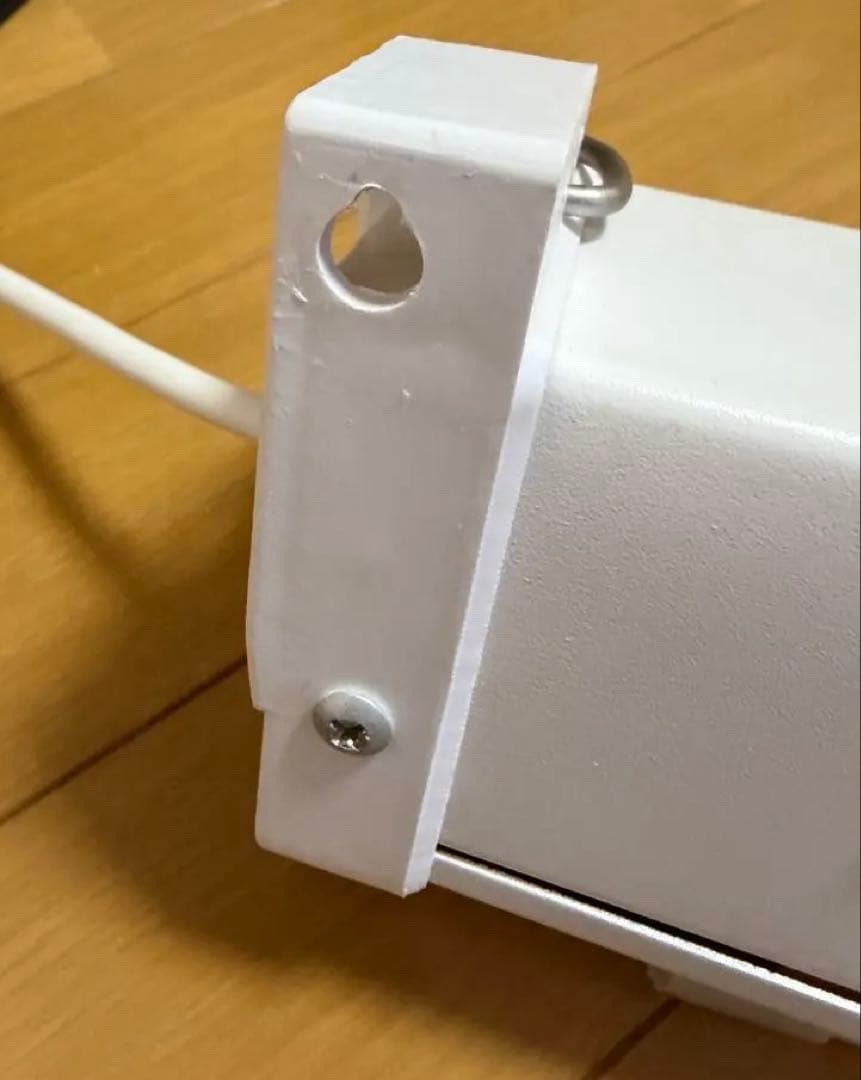 電動プロジェクタースクリーン 80インチ ホワイト