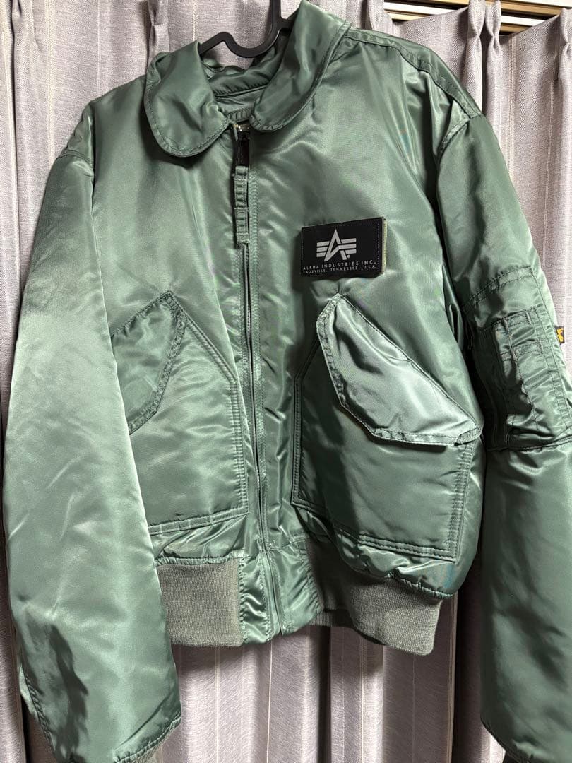美品USA製ALPHA INDUSTRIES cwu 45p オリーブグリーン