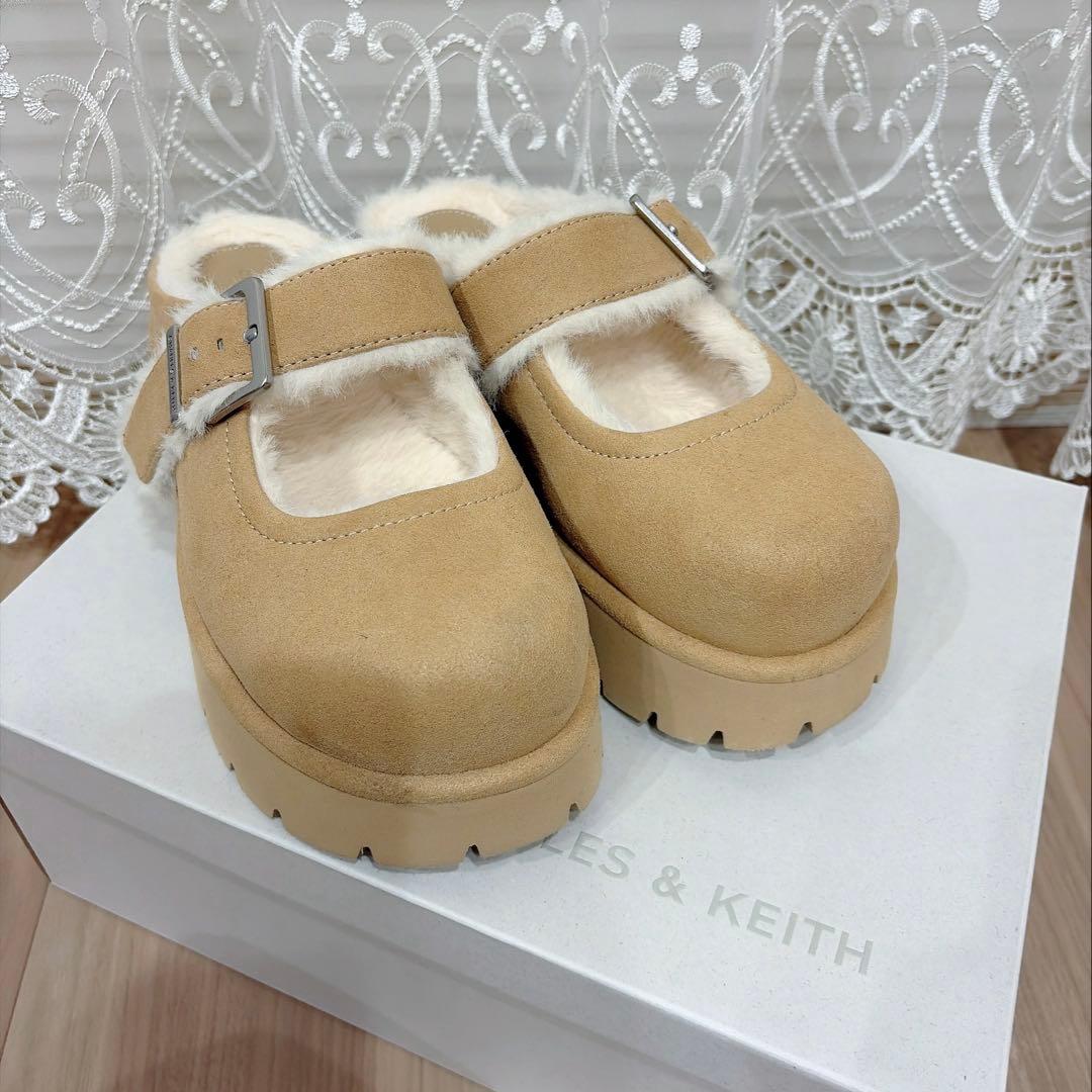 CHARLES & KEITH Bergen プラットフォームミュール