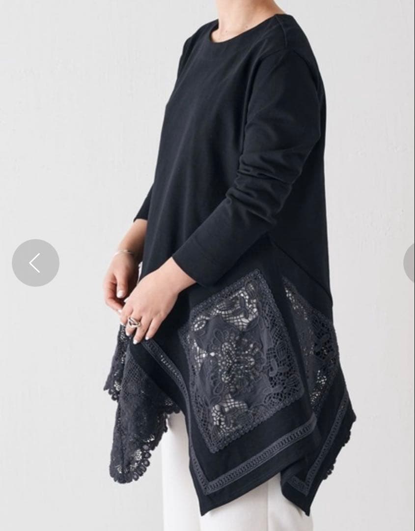 美品✨ ビアズリー レース裏毛チュニック アシンメトリー 変形ブラウス 切替 黒