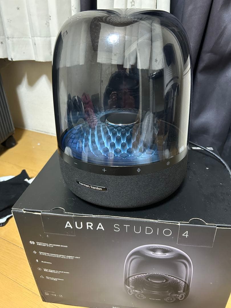 g*8様 HARMAN KARDON AURA STUDIO 4
