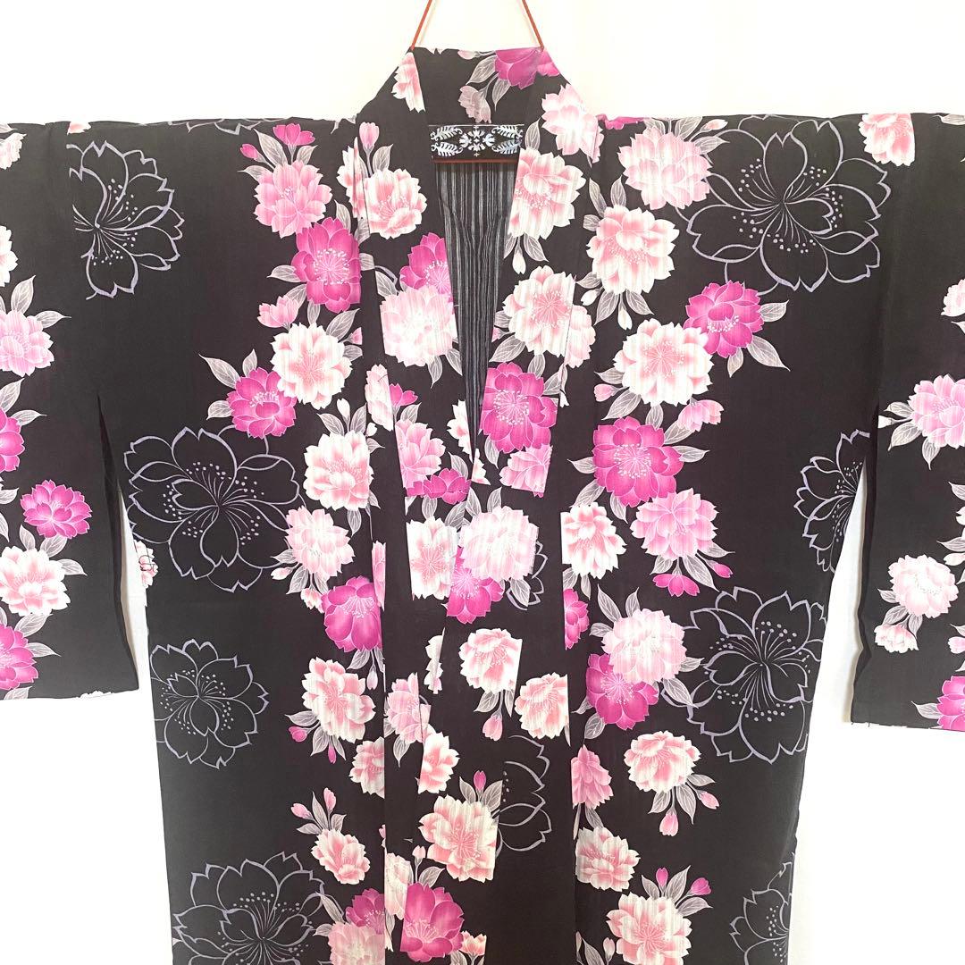 5k1818 浴衣　綿　単衣　黒　赤　ピンク　白　花柄　和装　着物