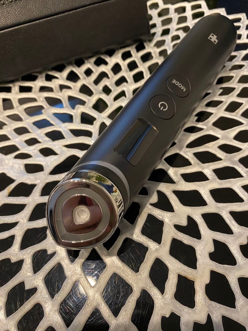 メディキューブ　BOOSTER PRO AGE-R ブラック　美顔器