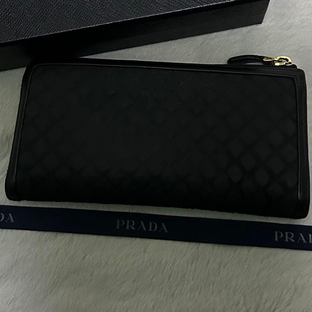 PRADA プラダ　長財布　キルティング　ナイロン　ロゴ金具　L字ファスナー