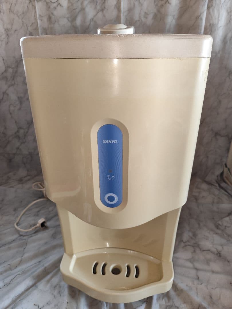 SANYO 冷水機 SD-B185 ボトル型 冷水専用 通電・冷却確認済