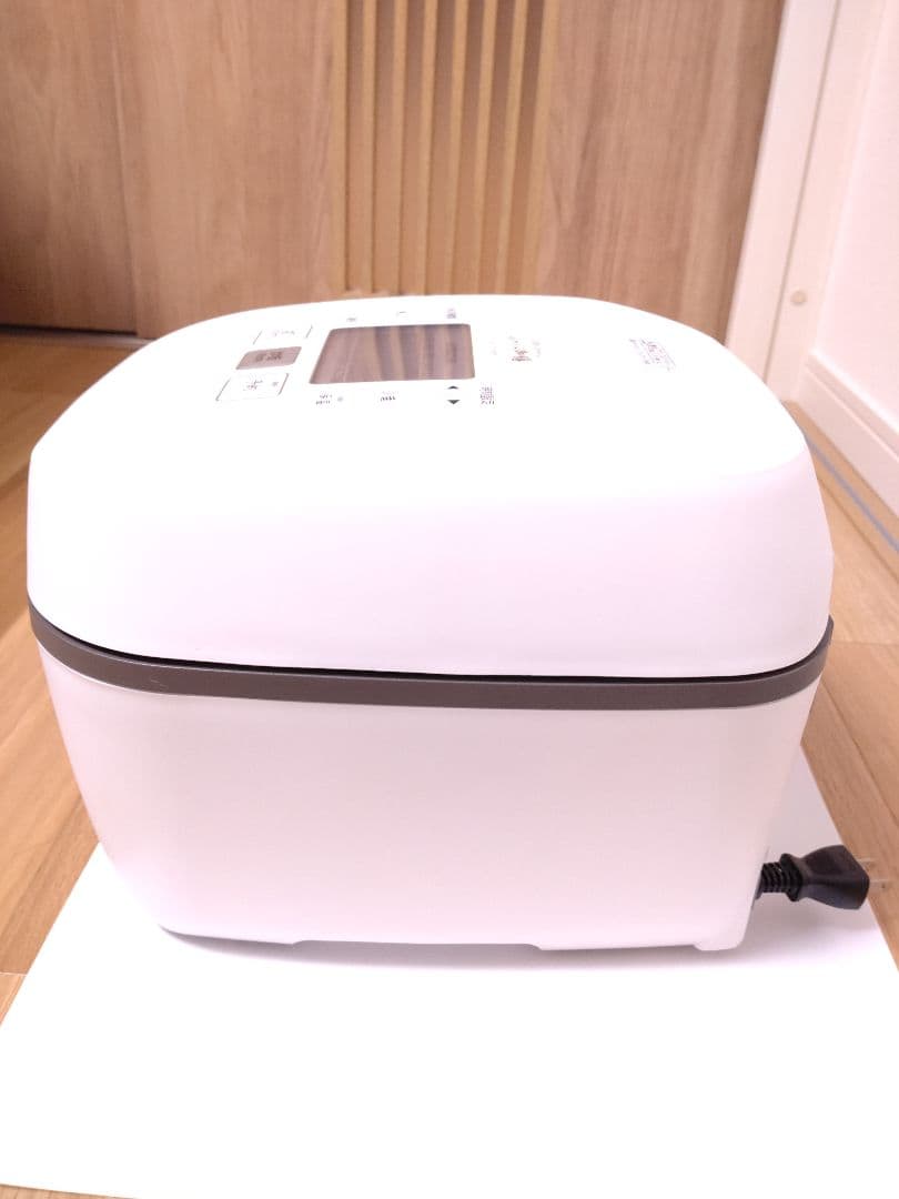 日立　IHジャー炊飯器　5.5合　ふっくら御膳　RZ-TS106M　ホワイト
