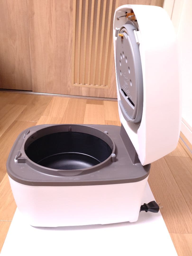 日立　IHジャー炊飯器　5.5合　ふっくら御膳　RZ-TS106M　ホワイト