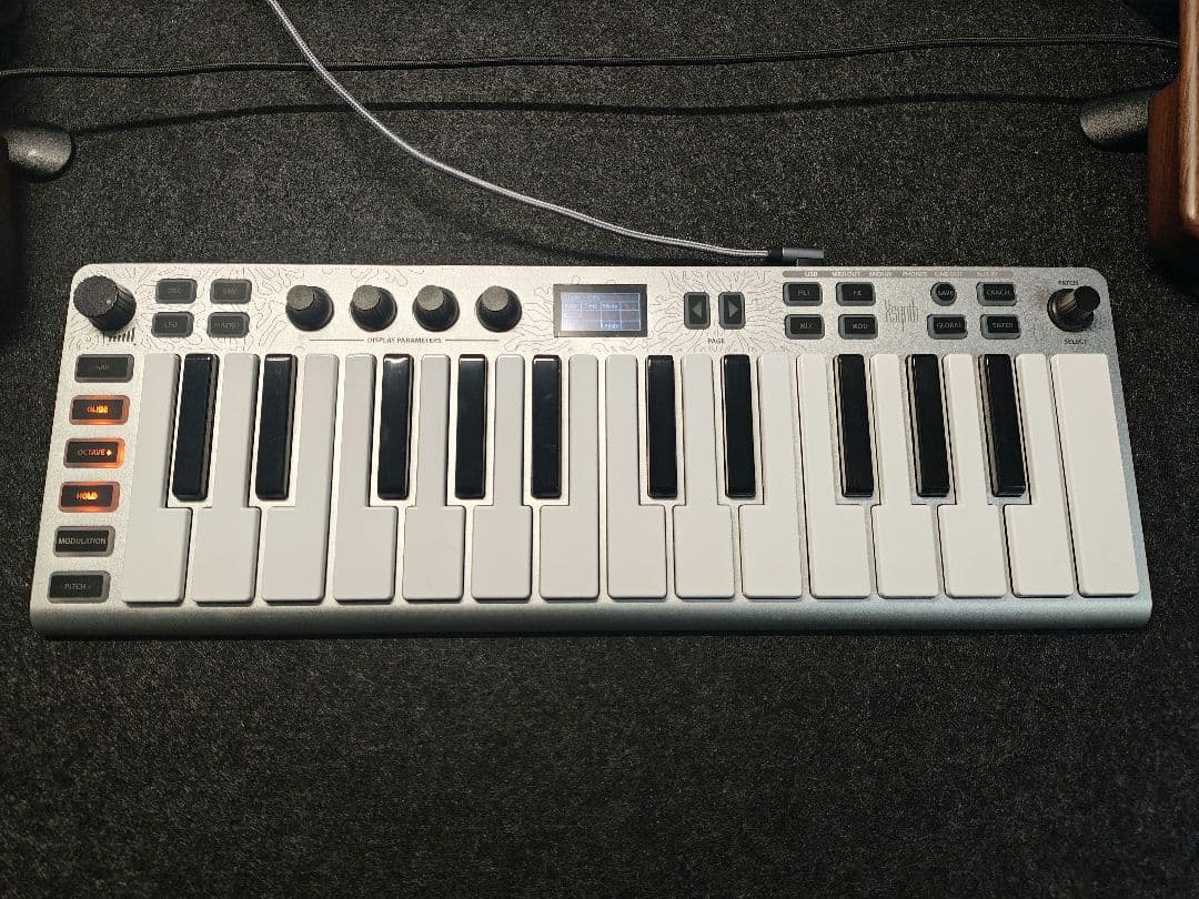 ESI Xsynth 25key シンセ付き MIDI キーボード