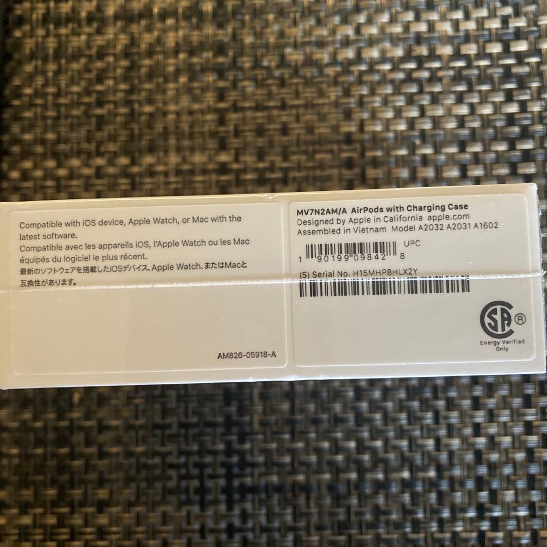 AirPods with Charging Case 新品未開封未使用