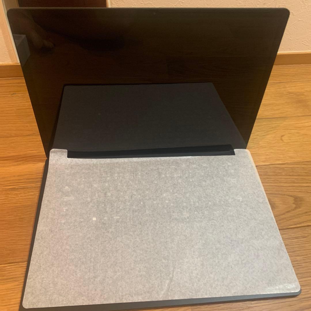 未使用　 Surface Laptop 5 i7 8GB RFB-00045