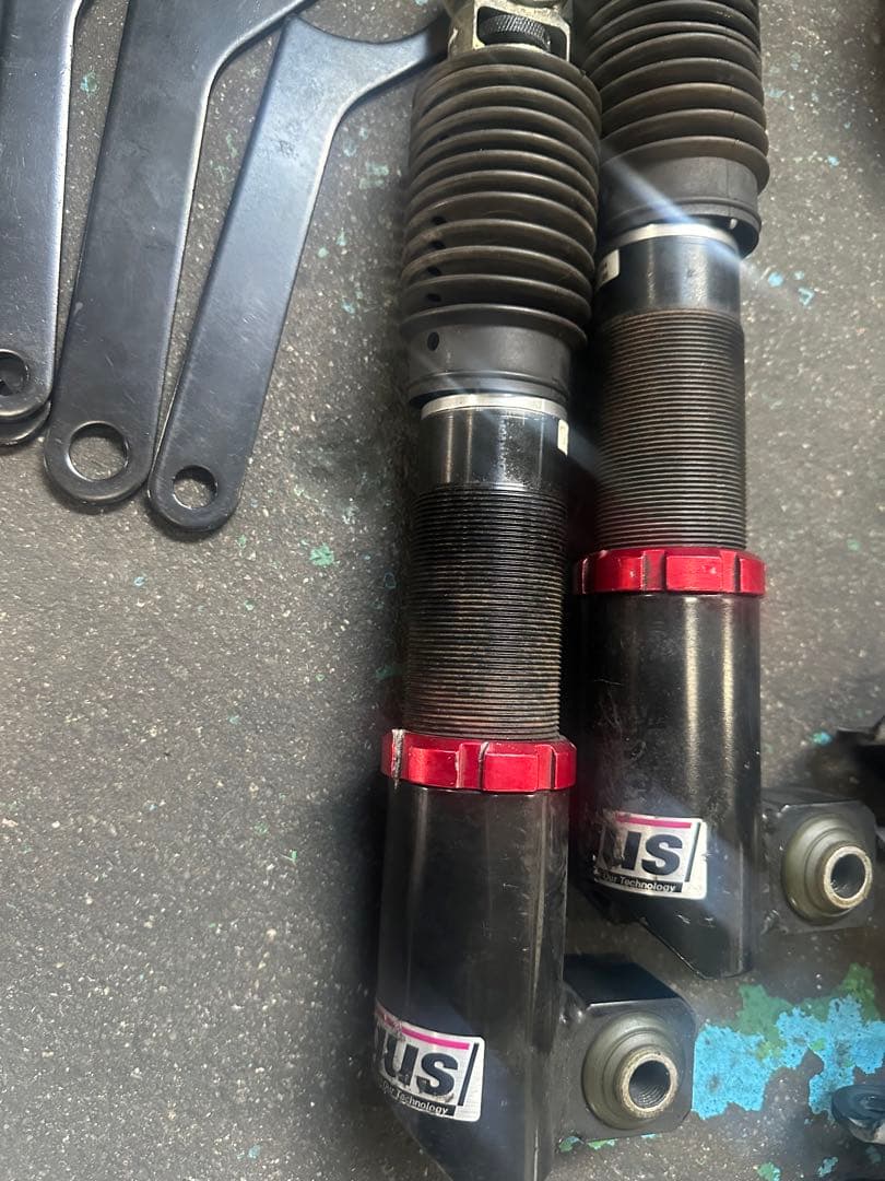 argus アバルト595 車高長キット