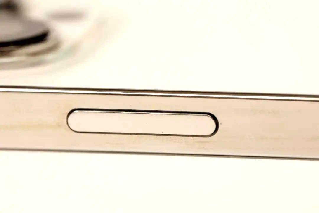 iPhone 13 Pro Max 256GB SIMフリー　MLJ93J/A