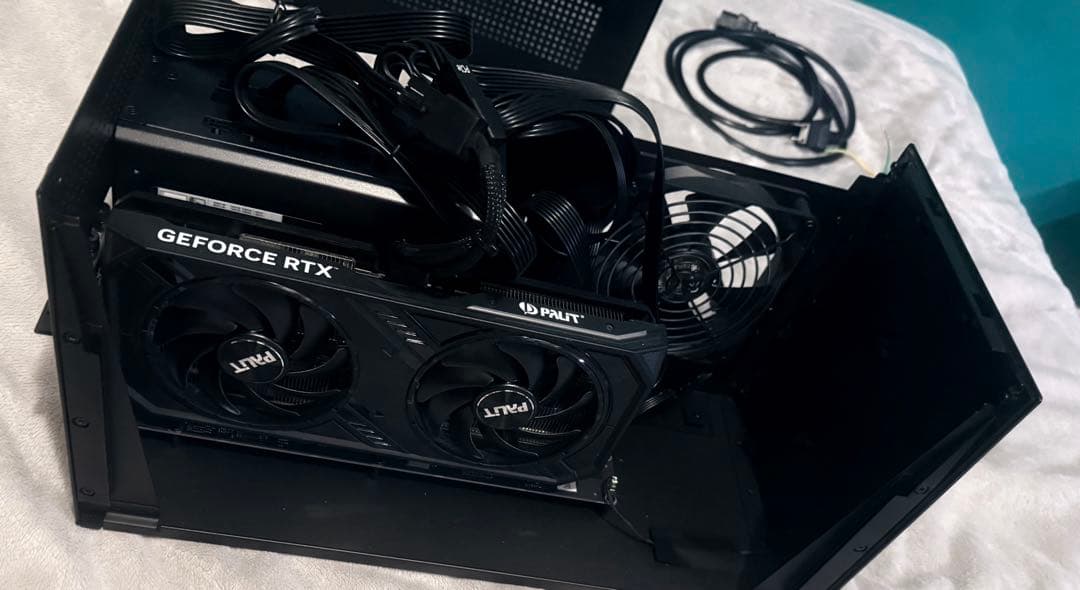 Razer Core X V2 + RTX4070super + 1000w電源