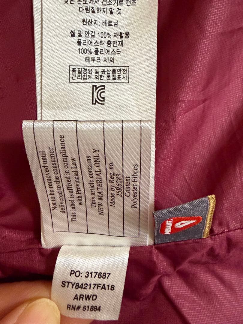 パタゴニア　ナノパフジャケット Woman　Mサイズ