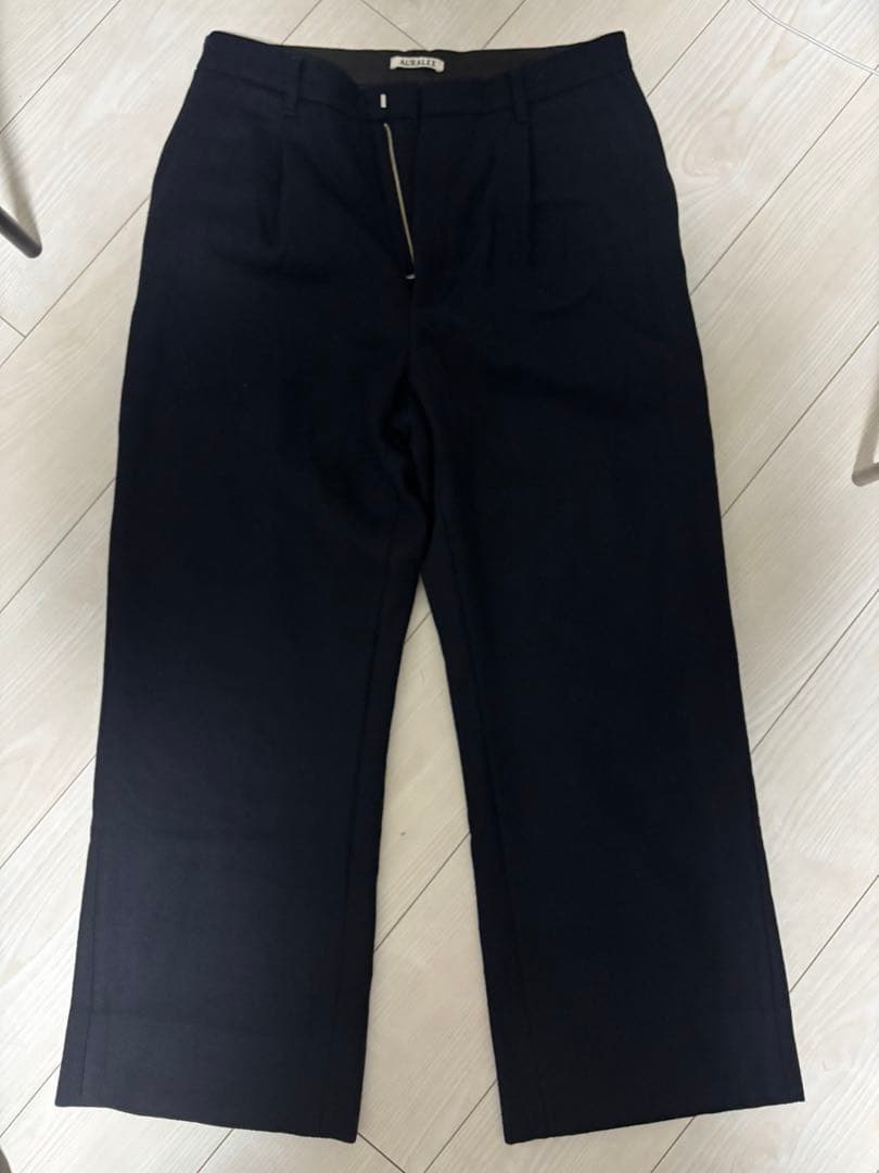 AURALEE LIGHT MELTON SLACKS 紺色サイズ4(M)