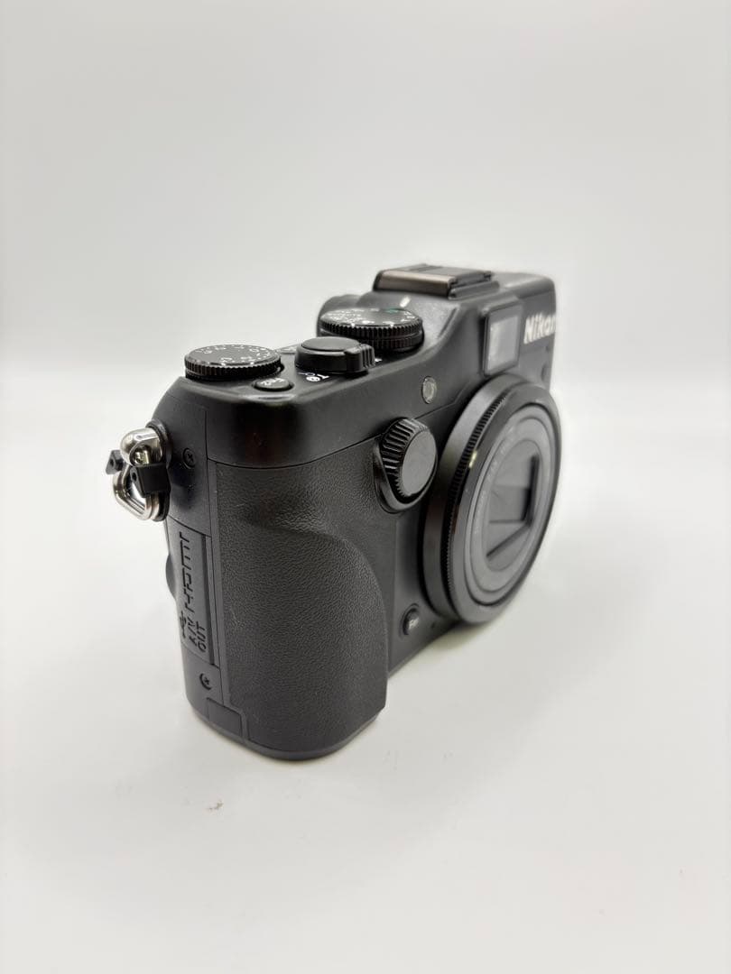 Nikon COOLPIX P7100 コンパクトデジタルカメラ