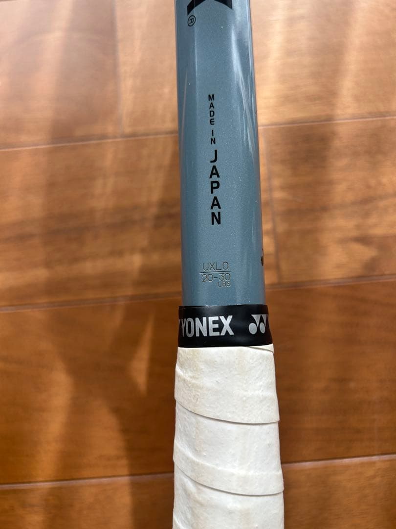 ヨネックス　ボルトレイジ5VS UXL0